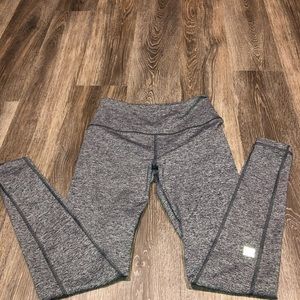 VICTORIA SECRET SPORT LEGGINGS